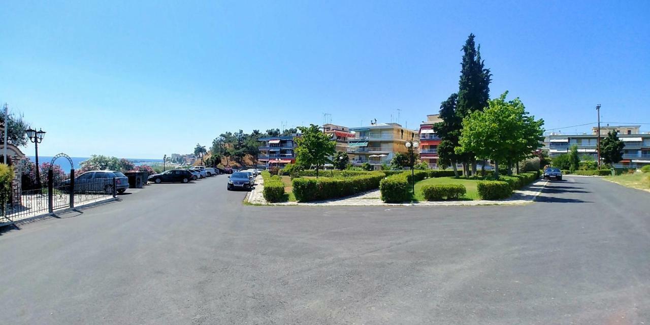 Sea Star Apartments Kallikratia Nea Kallikrateia Exterior foto